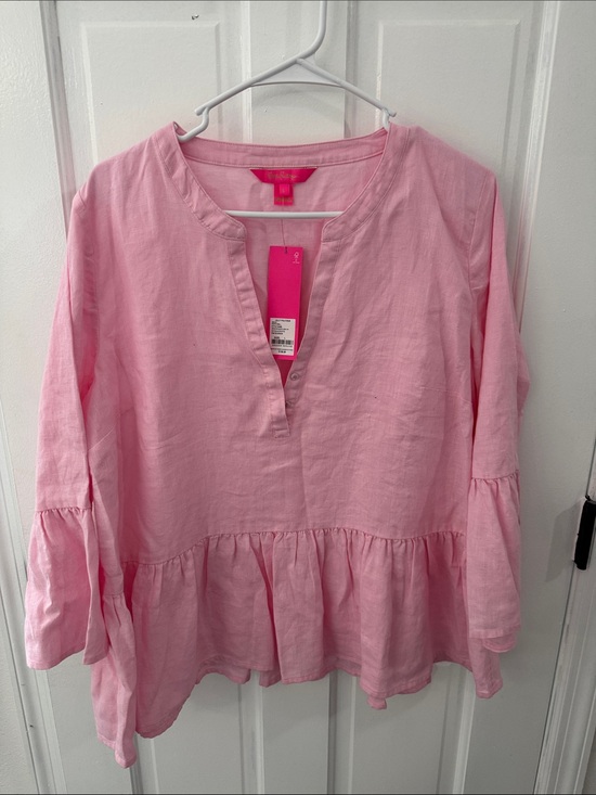 Lilly Pulitzer Tops - Lilly Pulitzer Light Pink Peplum Tunic Top